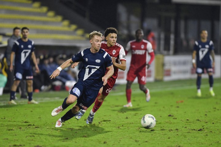 KVK Tienen-coach Karel Keleman hekelt mentaliteit van zijn invallers na verlies tegen Young Reds: “Als je de kans krijgt, moet je je duels winnen”