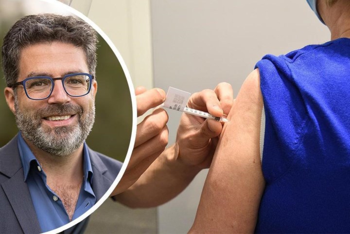 Moeder (76) Wouter Beke kreeg twee dagen voor overlijden nog coronaprik: “Jammer genoeg kwam vaccin te laat”