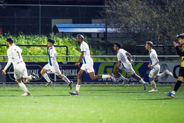 Jorte Jacobs maakt zijn eerste goal voor KVK Tienen en sleept kostbaar punt uit de brand: “Scoren op zo’n manier, het lijkt wel een droom”