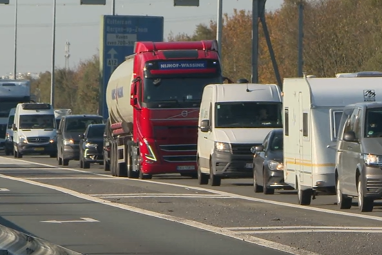 Verkeershinder verwacht in het noorden van Antwerpen voor plaatsing werfbrug over A12