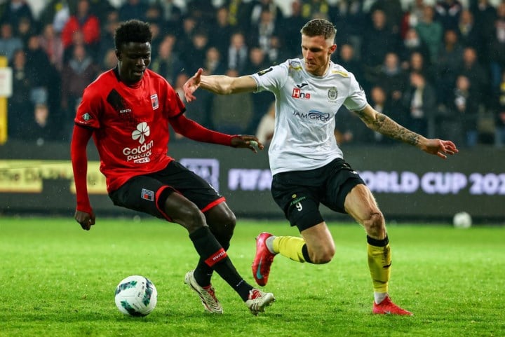 FC Lebbeke strikt grote vis met goalgetter van KSC Lokeren-Temse