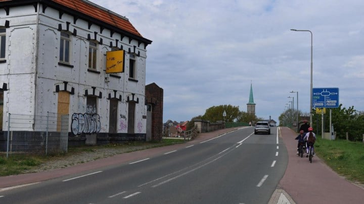 Toch werken in Roosteren vanaf 6 mei: “Maaseik vanuit Nederland moeilijk bereikbaar tot 13 juni”