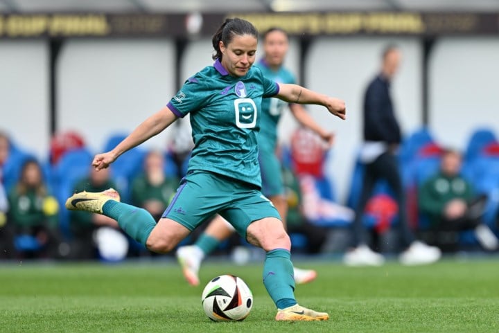 Anderlecht-vrouwen zijn na spektakelzege tegen Standard zeker van Europees voetbal: “We hebben het onszelf nog onnodig moeilijk gemaakt”