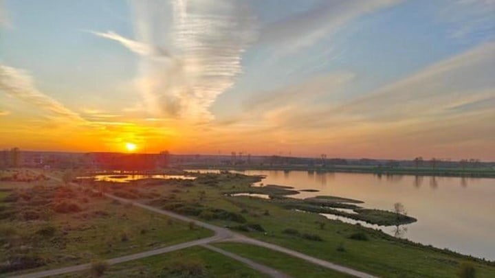 Beheerswerken Negenoord-Kerkeweerd zijn klaar, nu is het wachten op kuikens van de ooievaar, grauwe klauwier en veldleeuwerik