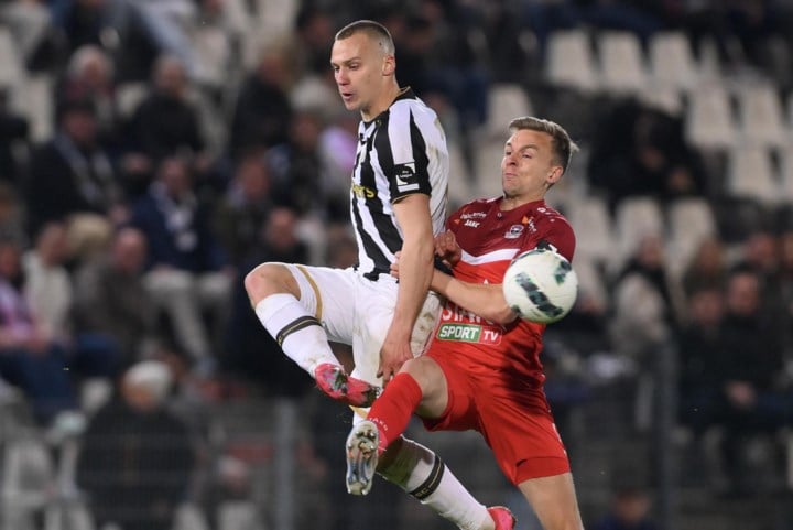 Jasper Van Oudenhove hoopt op nieuwe basisplaats bij FCV Dender: “De komende weken kunnen voor mij belangrijk worden”