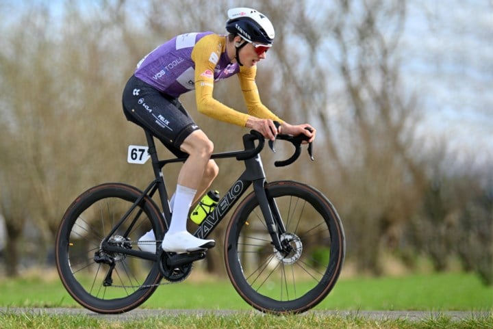 ALLE WINNAARS VAN 1 MEI IN HET VLAAMSE AMATEURWIELRENNEN. Eerste succes voor Xander Danckaarts en alweer prijs voor Mathias Vanoverberghe