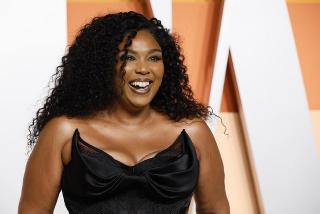 Lizzo verblast fans met indrukwekkend gewichtsverlies: zie de verleidelijke bikinifoto's