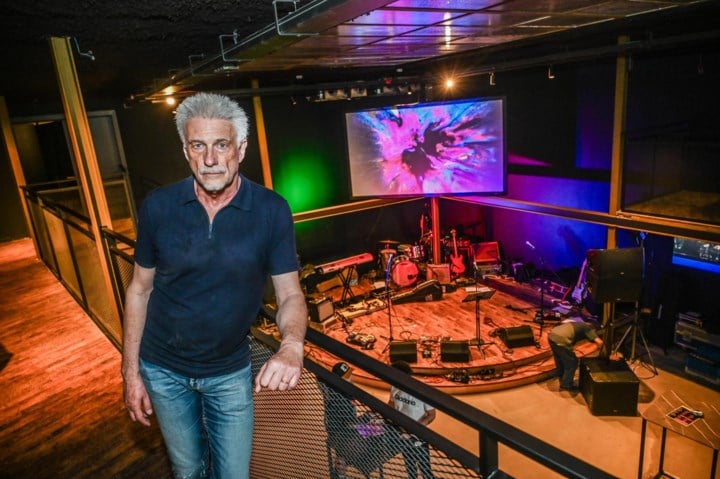 Hasselt heeft er een nieuwe muziekbar bij: “Wanneer je hier ook binnen loopt, er valt altijd wat te beleven”