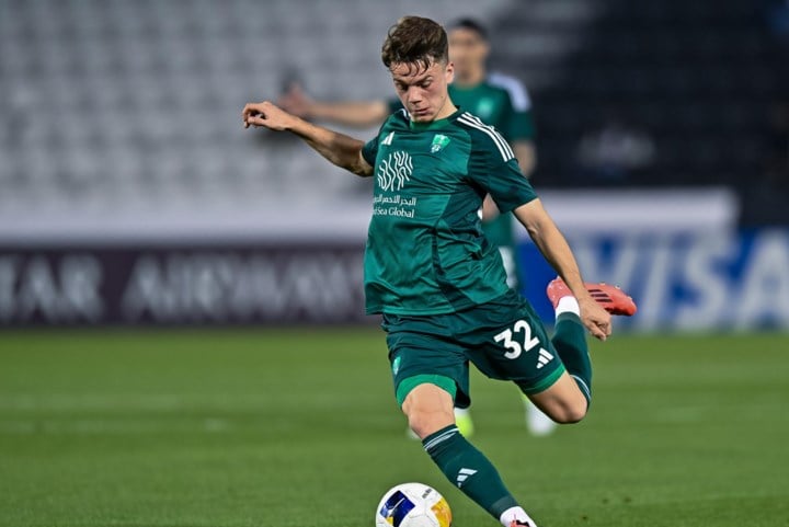 Meteen prijs voor Matteo Dams: Belg wint Aziatische Champions League met Al Ahli