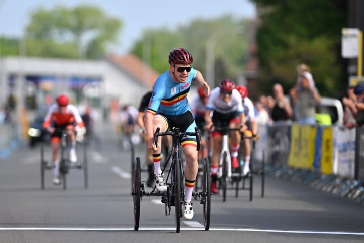 Tim Celen sprint op dag 3 naar goud op Wereldbeker paracycling in Oostende en Brugge, Jonas Van de Steene pakt zilver