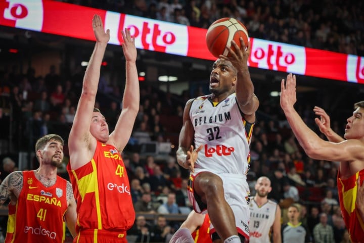 Belgian Lion Retin Obasohan ook volgend seizoen bij Manresa