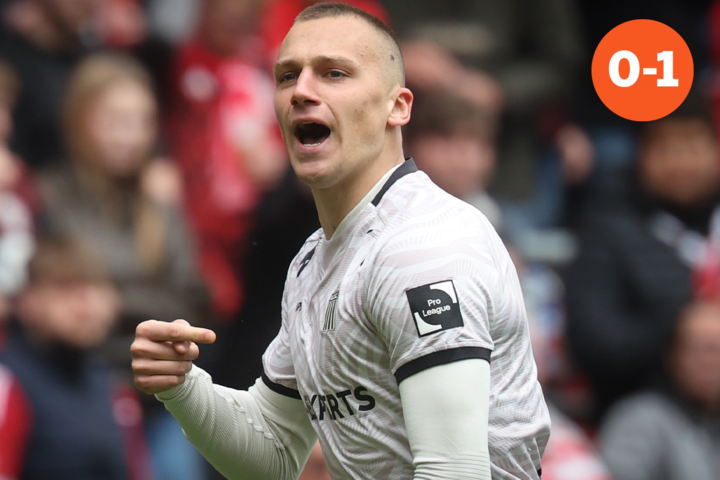 Charleroi duwt Standard nog wat dieper in de put met zege in Waalse derby, en zit op koers voor eindzege Europe Play-offs