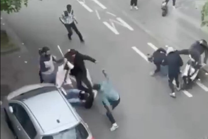 Hooligans vallen Molenbeekse doe-het-zelfzaak binnen voor bekerfinale: “Niet meer te zien dat ze voetbalsupporters waren”