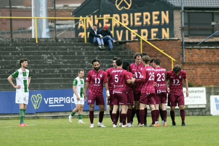 Goed georganiseerd Harelbeke schakelt Racing Mechelen uit: “Wedstrijd volwassen uitgespeeld”