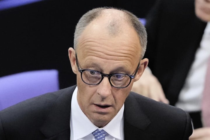 Primeur in Duitse geschiedenis: parlement stemt onverwacht niet in met benoeming Friedrich Merz tot bondskanselier, extreemrechtse AfD eist nieuwe verkiezingen
