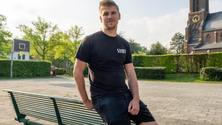 “Nieuwkomers helpen om mijn dorp te leren kennen”: drie dagen feest aan het basketbalpleintje in Blaasveld tijdens Barbok Fest