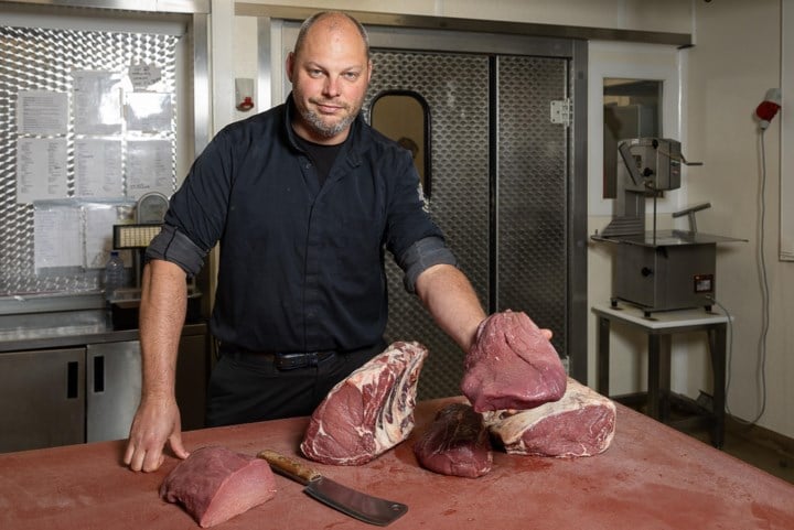 Potje preparé wordt steeds duurder, al is er een manier om de prijs te drukken: “Maar ik wil mijn ambacht niet verloochenen”
