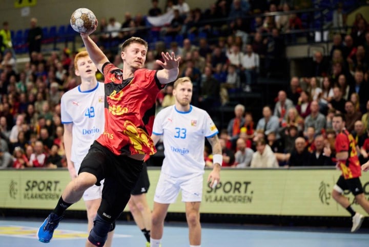 Red Wolves missen zes basisspelers voor kwalificatieduel tegen Tsjechië