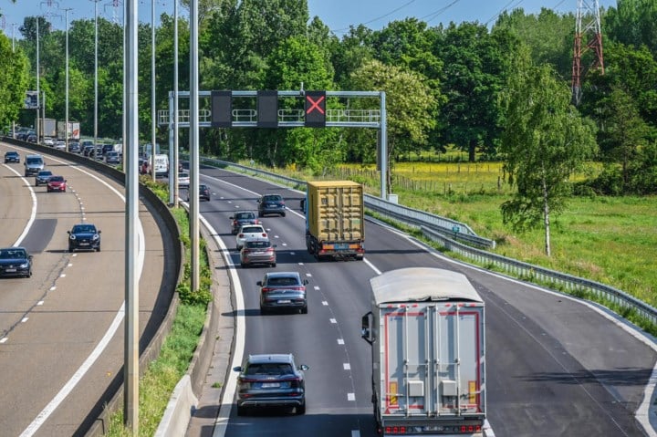 Spitsstrook E313 Lummen-Hasselt volgende week open: nog één zaak kan roet in het eten gooien
