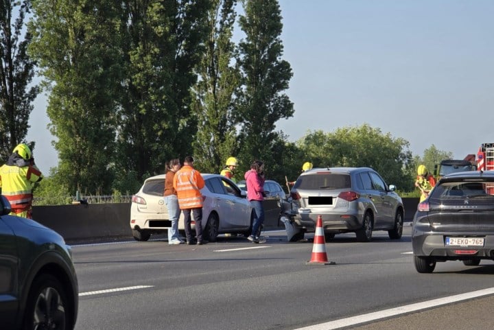 Ongeval op E17 in Lokeren zorgt voor moeizame ochtendspits