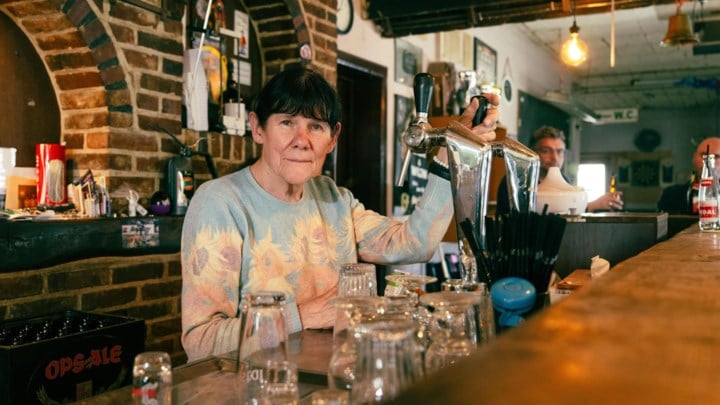 Café De Schruut in Opoeteren viert halve eeuw met groot feest: “Ik zou er nog vijftig jaar willen bijdoen”