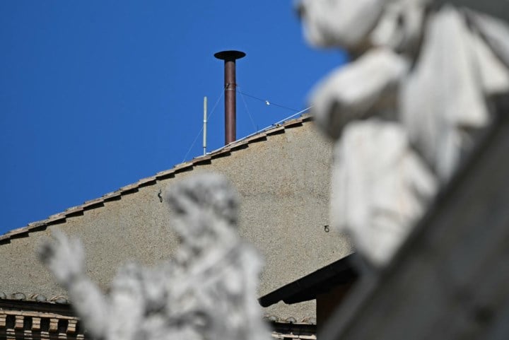 LIVE CONCLAAF. Krijgen we vandaag een nieuwe paus? Vier keer kans op witte rook, eerste keer rond 10.30 uur