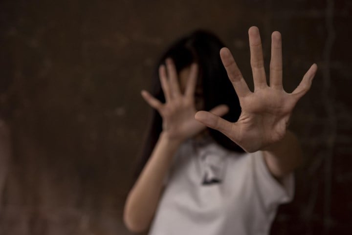 Wereldwijd 1 op de 5 vrouwen en 1 op de 7 mannen slachtoffer van seksueel geweld vóór 18de verjaardag
