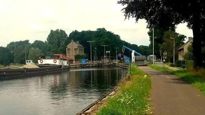 Nieuwe maatregel moet sluipverkeer weren in Bosheidestraat en Achelsedijk