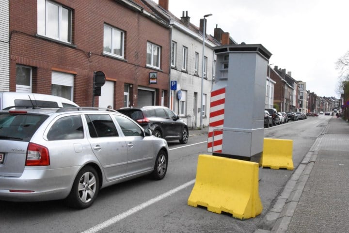 Stad Tienen voert snelheidscontroles op met superflitser