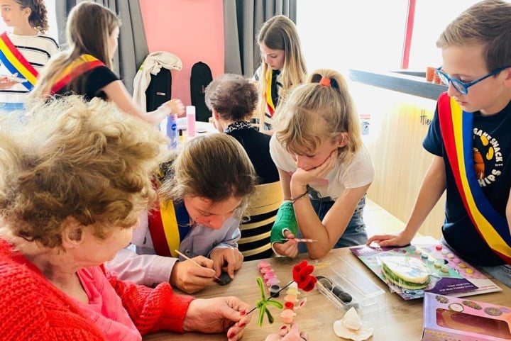 Kindergemeenteraad verwent bewoners Dellebron
