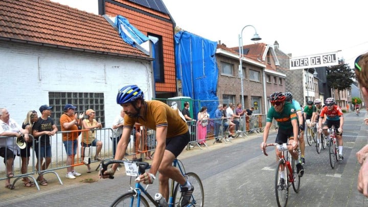 Toer de Sol strikt weer fenomenale Jos Willems als commentator voor retrokoers op 18 mei