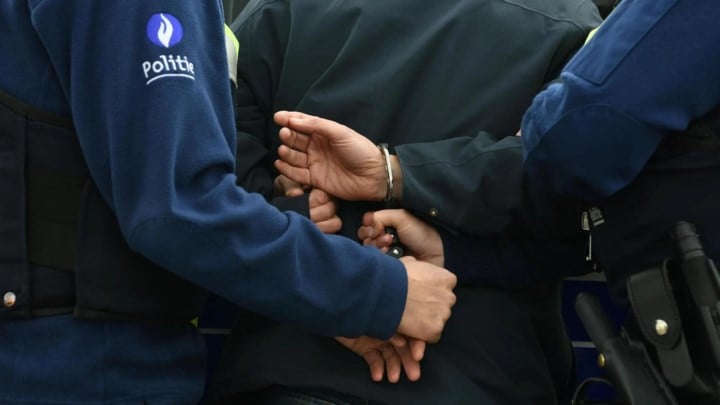 Politie kan inbreker in Kessel klissen dankzij alerte getuige