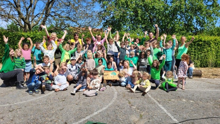 De Steltloper maakt groene oase van deel speelplaats