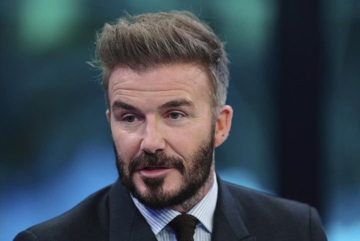 Engelse legendes David Beckham en Gary Neville nemen amateurclub over: “Belangrijke rol gespeeld in mijn vroege voetballeven”