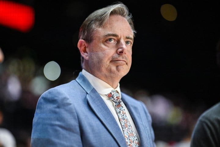 Na honderd dagen premier De Wever: “Het regeerakkoord zal niet volstaan om begroting te redden. En ze lopen nu al te staken tegen de sterren op”