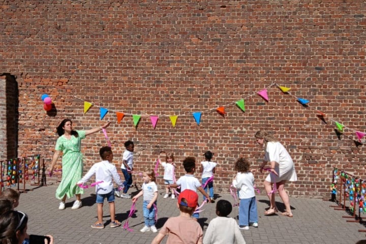 De Wegwijzer neemt afscheid met laatste schoolfeest