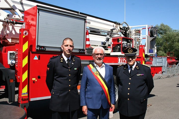 Hoogtewerker nieuwste aanwinst voor Wase brandweer: “Op alle terreinen inzetbaar”