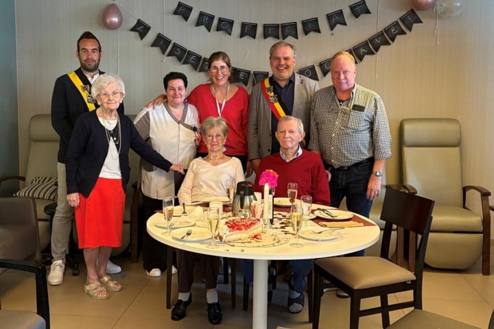 Lisette (88) en Octaaf (90) vieren briljanten jubileum: “Sinds dag één onafscheidelijk”