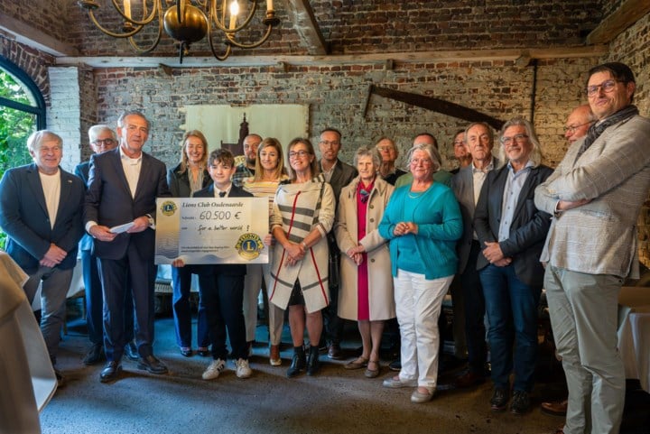 Lions Club schenkt 60.500 euro aan 14 goede doelen