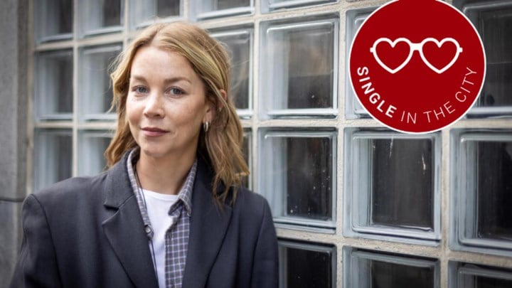 Sophie (33) kan goed alleen zijn: “Een influencer zei op Tiktok dat ze zich verveelde omdat haar lief op reis was. Dat vond ik erg.”