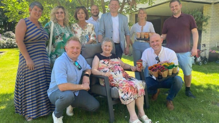 Nieuwe voorzitter van TEAM2820 zet moeders in de bloemen: “Onze mooie gemeente nog net een tikkeltje mooier maken”
