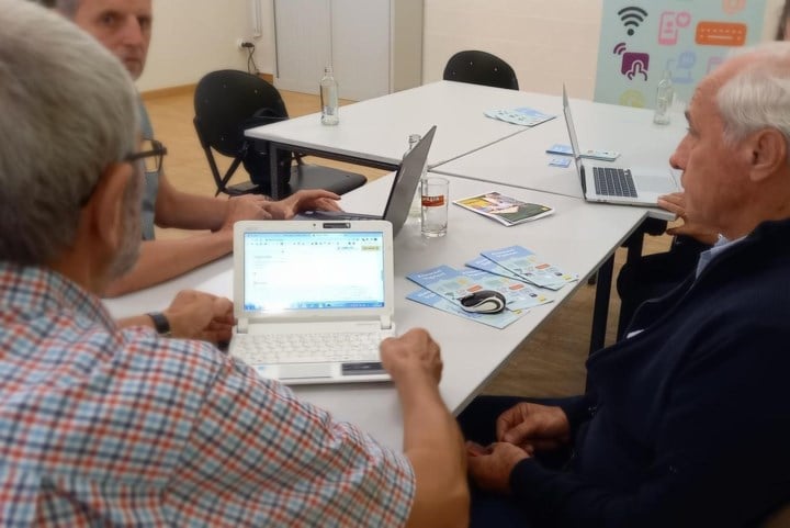 Digistroom pakt digitale kloof aan met opvallende campagnes