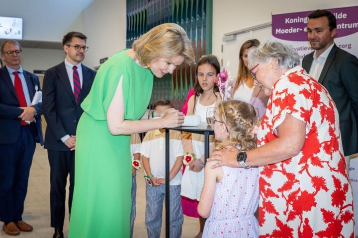 Hieperdepiep voor het Koningin Mathilde Moeder- en kindcentrum: al tien jaar zorg waarin familie centraal staat