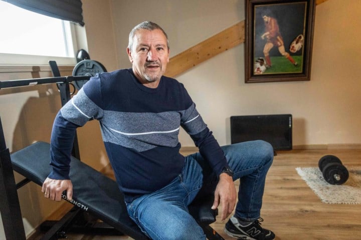 Bruno Versavel ziet einde komen aan samenwerking met FC Anadol: “Ik wacht even af wat er nu op mij afkomt, maar niks moet”