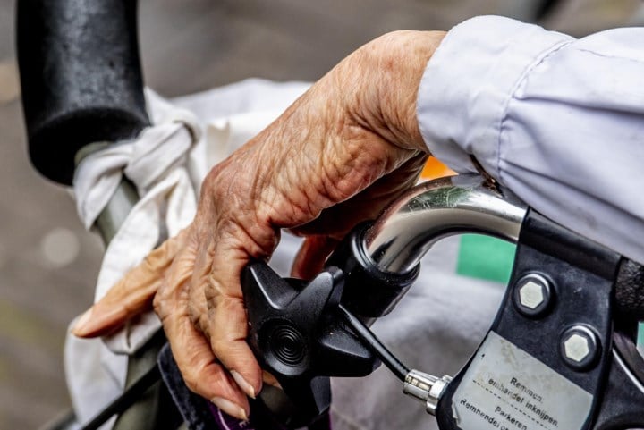 Aanvraagperiode mantelzorgpremie verlengd tot eind juli