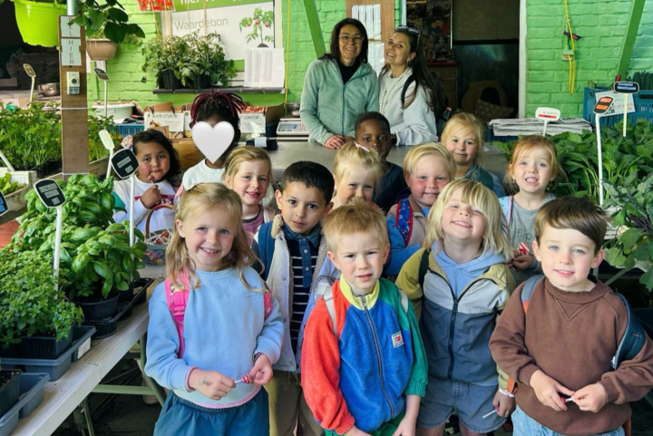 Leerlingen leren alles over groenten en kruiden