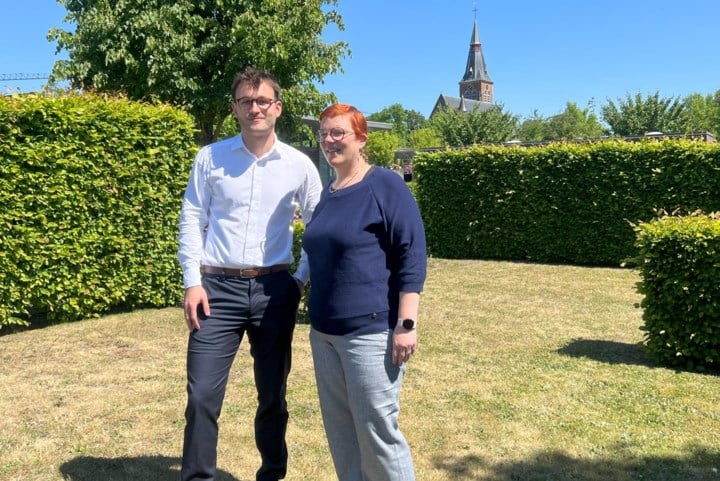 “Sterrenweides komen deze legislatuur op elke begraafplaats”: ouders die kinderen verloren tijdens zwangerschap krijgen eigen troostplekje