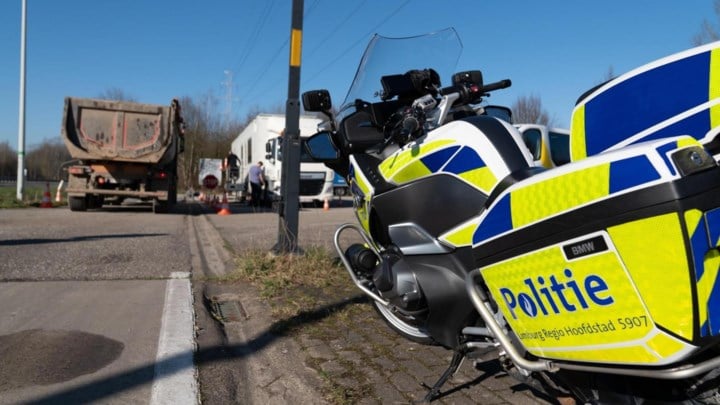 Voor ruim 6.000 euro aan boetes geïnd bij controles op zwaar vervoer in Diepenbeek