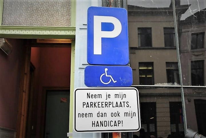 Parkeerapp voor mensen met een beperking komt binnenkort mogelijk ook naar Tielt