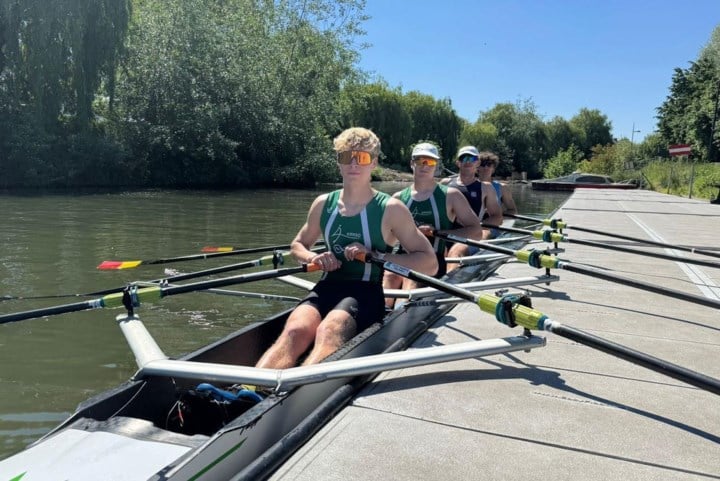 West-Vlaamse toptalenten zetten in Gent hun selectie voor EK U19 en WK U23 dik in de verf: “Het gaat enorm snel, precies een rollercoaster”